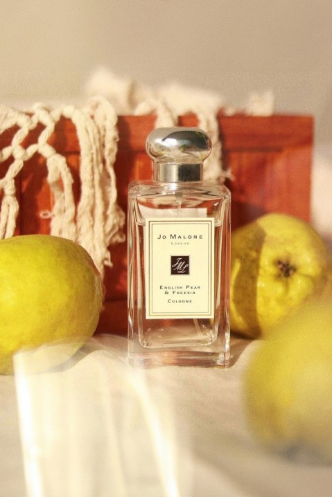 Парфюм Jo Malone English Pear & Freesia EDC 100 mlIVET.BG - Твоят онлайн бутик.